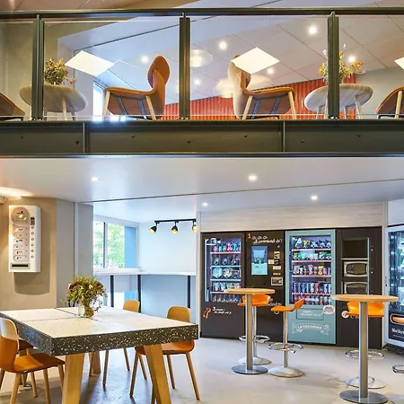 Hotel Ibis Budget Paris Porte D'aubervilliers 2*