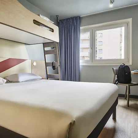 Ibis Budget Paris Porte D'aubervilliers Hotel 2*