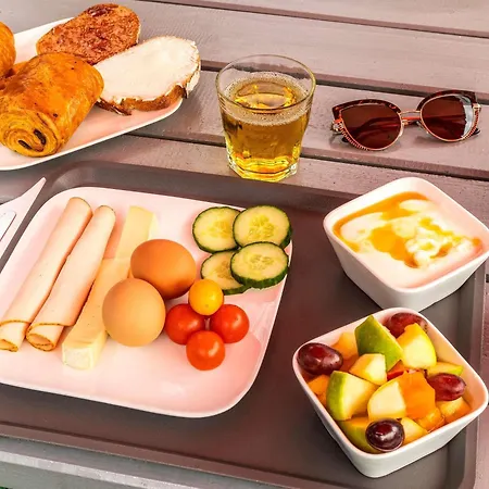 酒店 Ibis Budget Paris Porte D'aubervilliers 2*