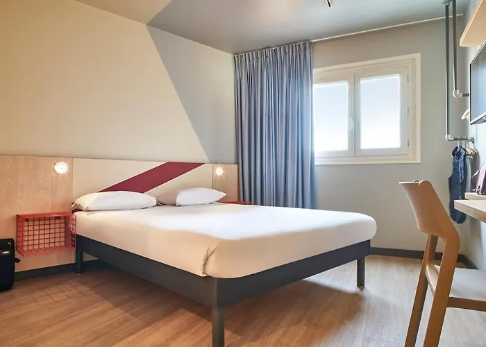Ibis Budget Paris Porte D'aubervilliers 2*