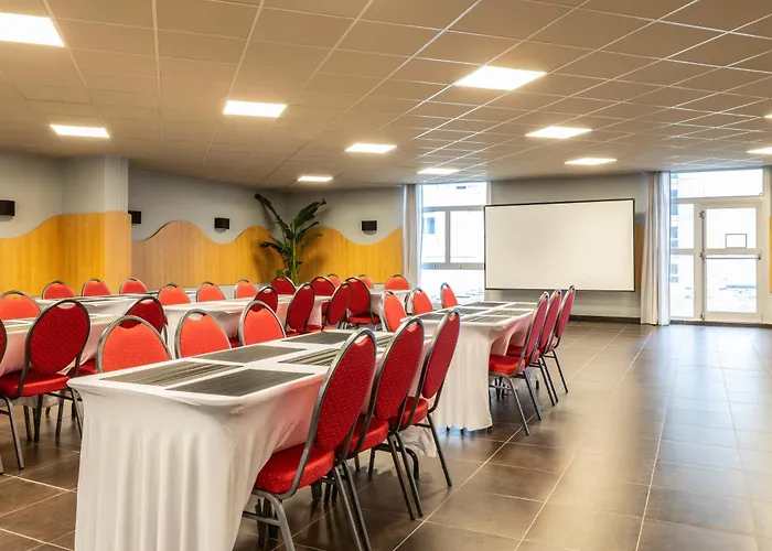 Ibis Budget Paris Porte D'aubervilliers Hotel 2*