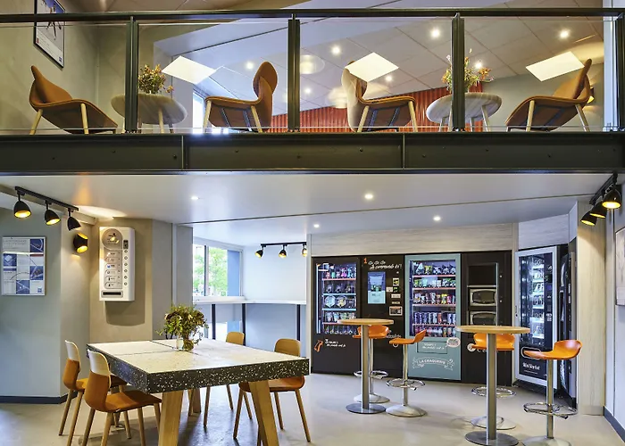 Hotel Ibis Budget Paris Porte D'aubervilliers 2*