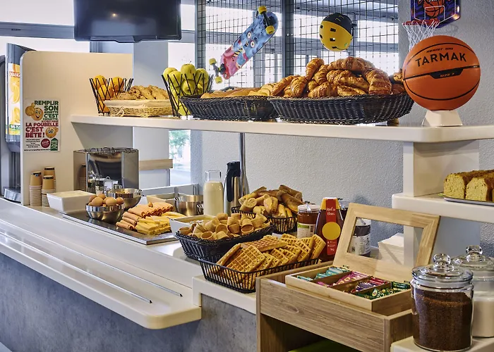 Hotel Ibis Budget Paris Porte D'aubervilliers 2*